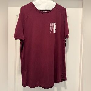 Large athletic fit Alphalete shirt